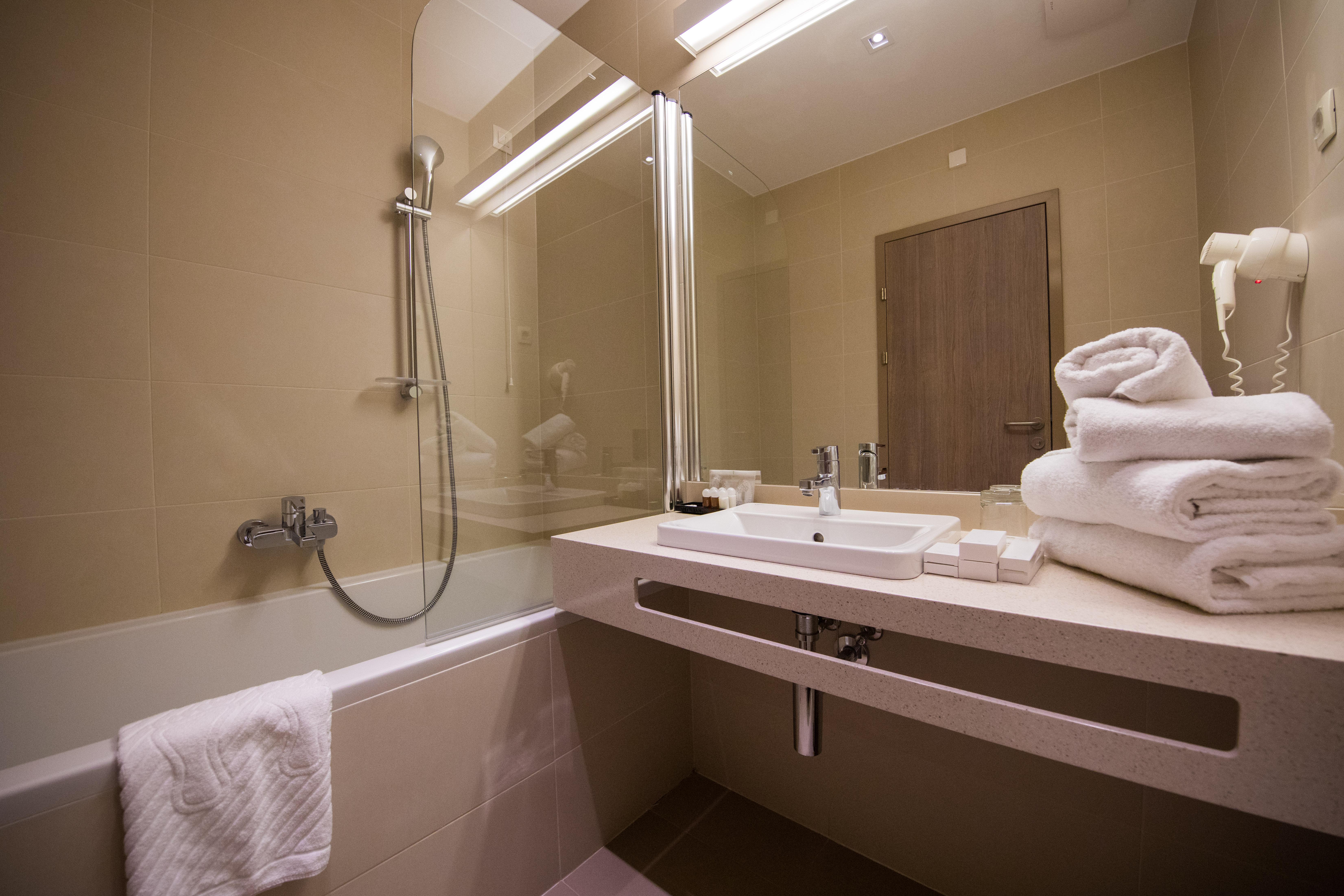 Hotel مْليني المظهر الخارجي الصورة