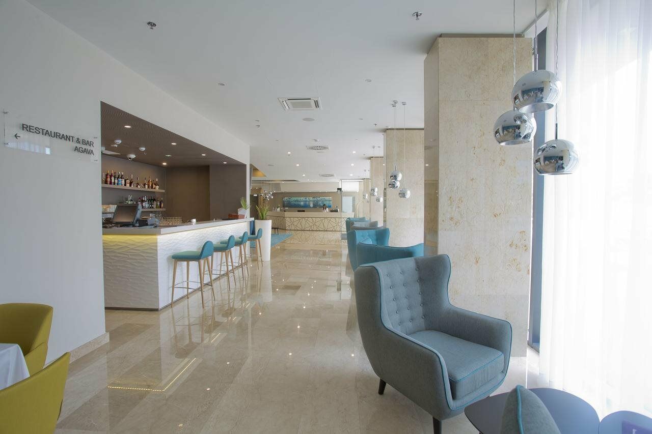 Hotel مْليني المظهر الخارجي الصورة